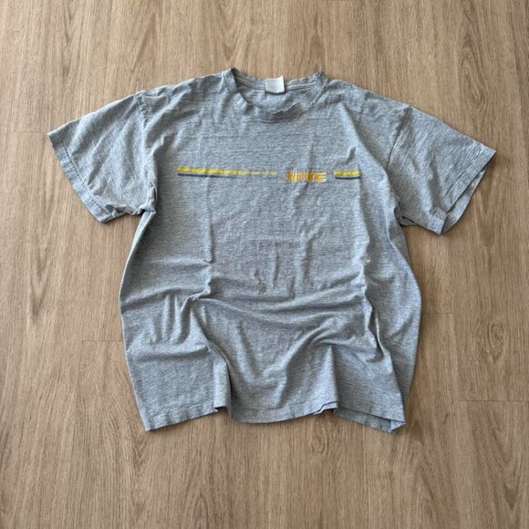 Nike Men's Grey T-shirt - Picture 1 of 3